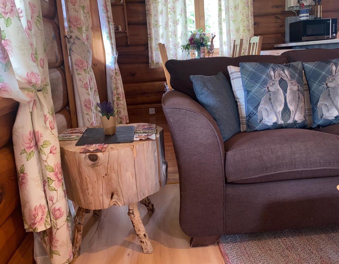 Log Home Village 울버스톤 외부 사진