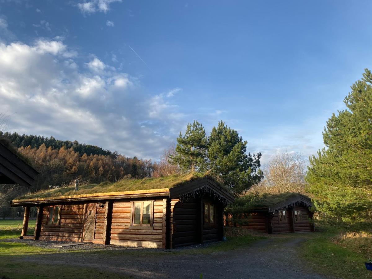 Log Home Village 울버스톤 외부 사진